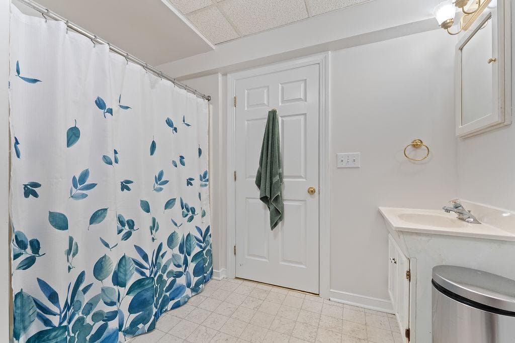5513 River Road photo 48