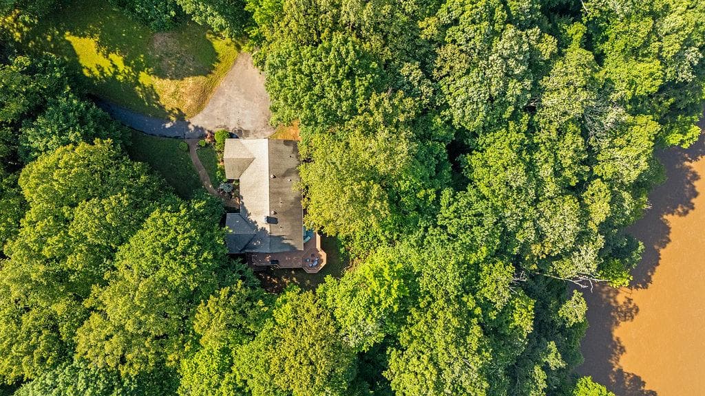 5513 River Road photo 64