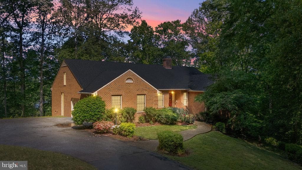 5513 River Road photo 69