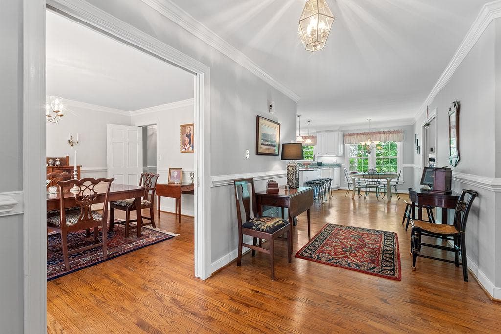 5513 River Road photo 9
