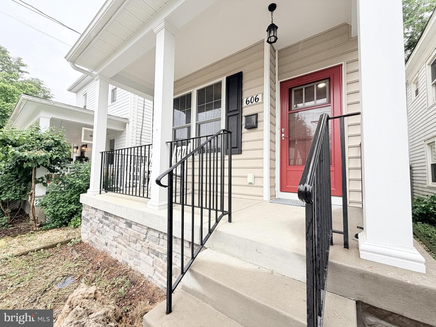 606 Shepherd Street photo 3