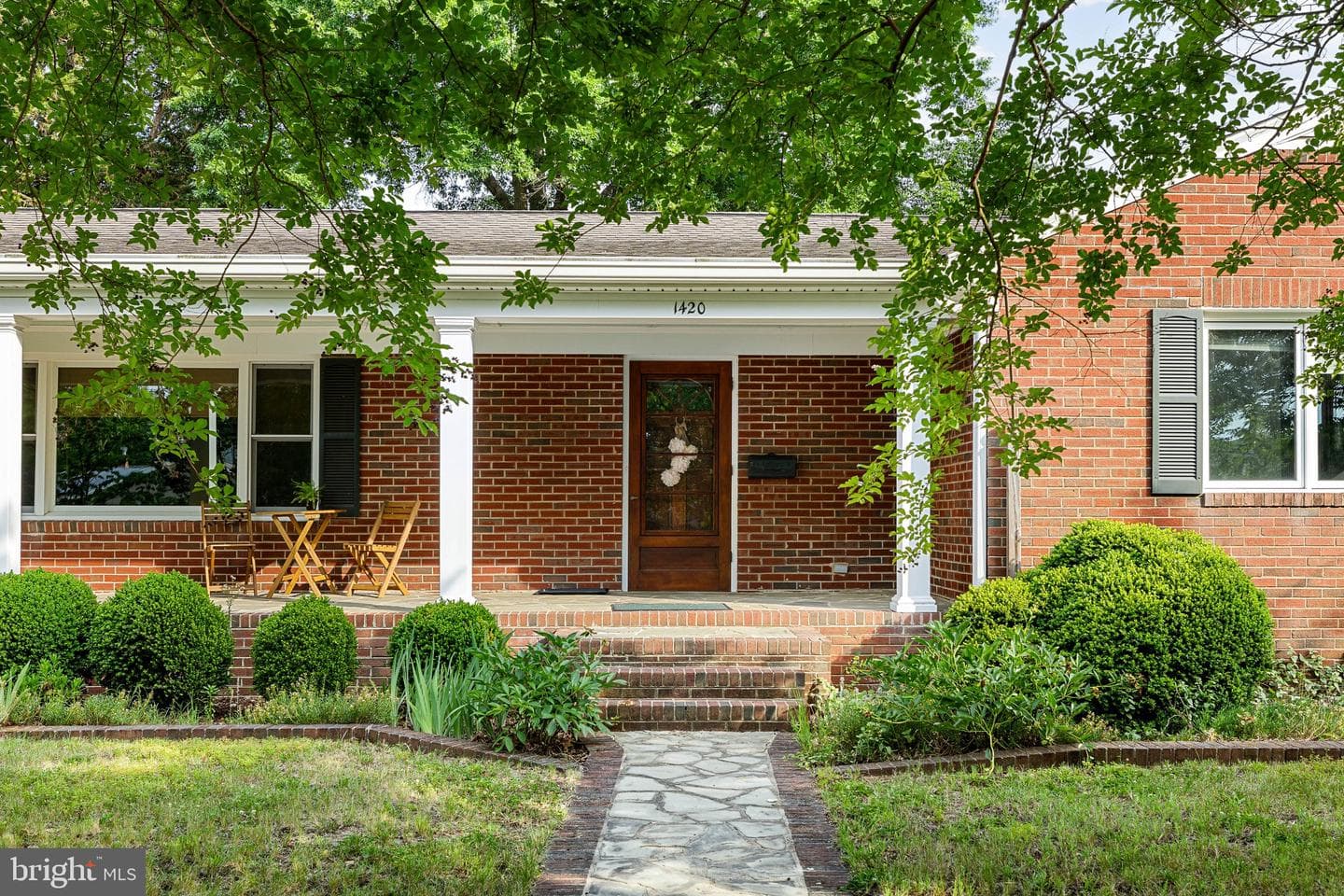 1420 Royston Street photo 4