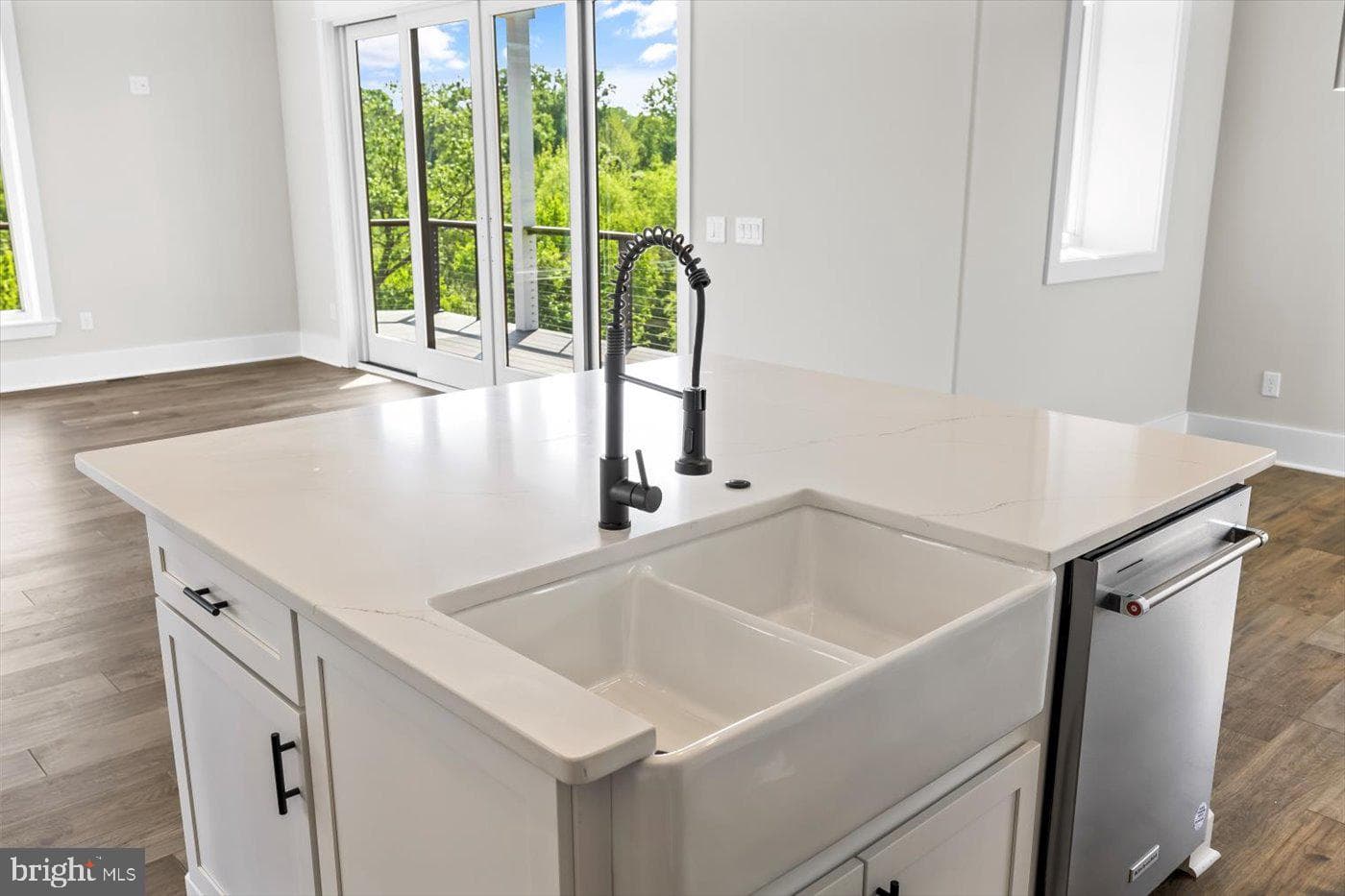 1111 Sophia Street photo 36