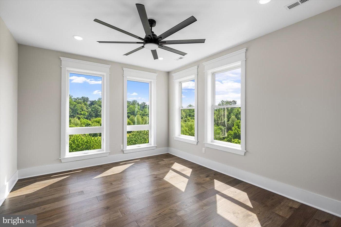 1111 Sophia Street photo 47