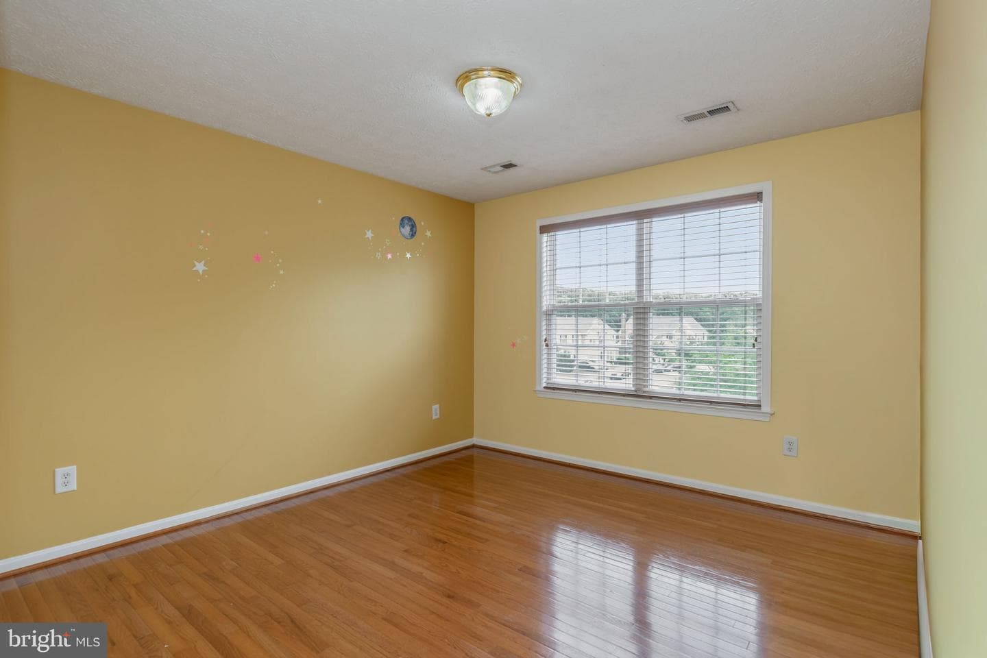 1005 Great Oaks Ln photo 24