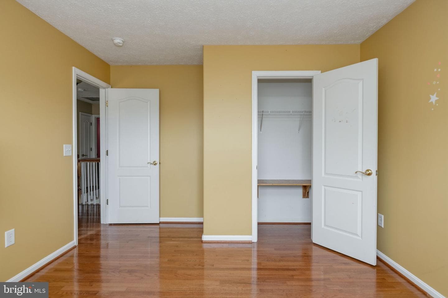 1005 Great Oaks Ln photo 25