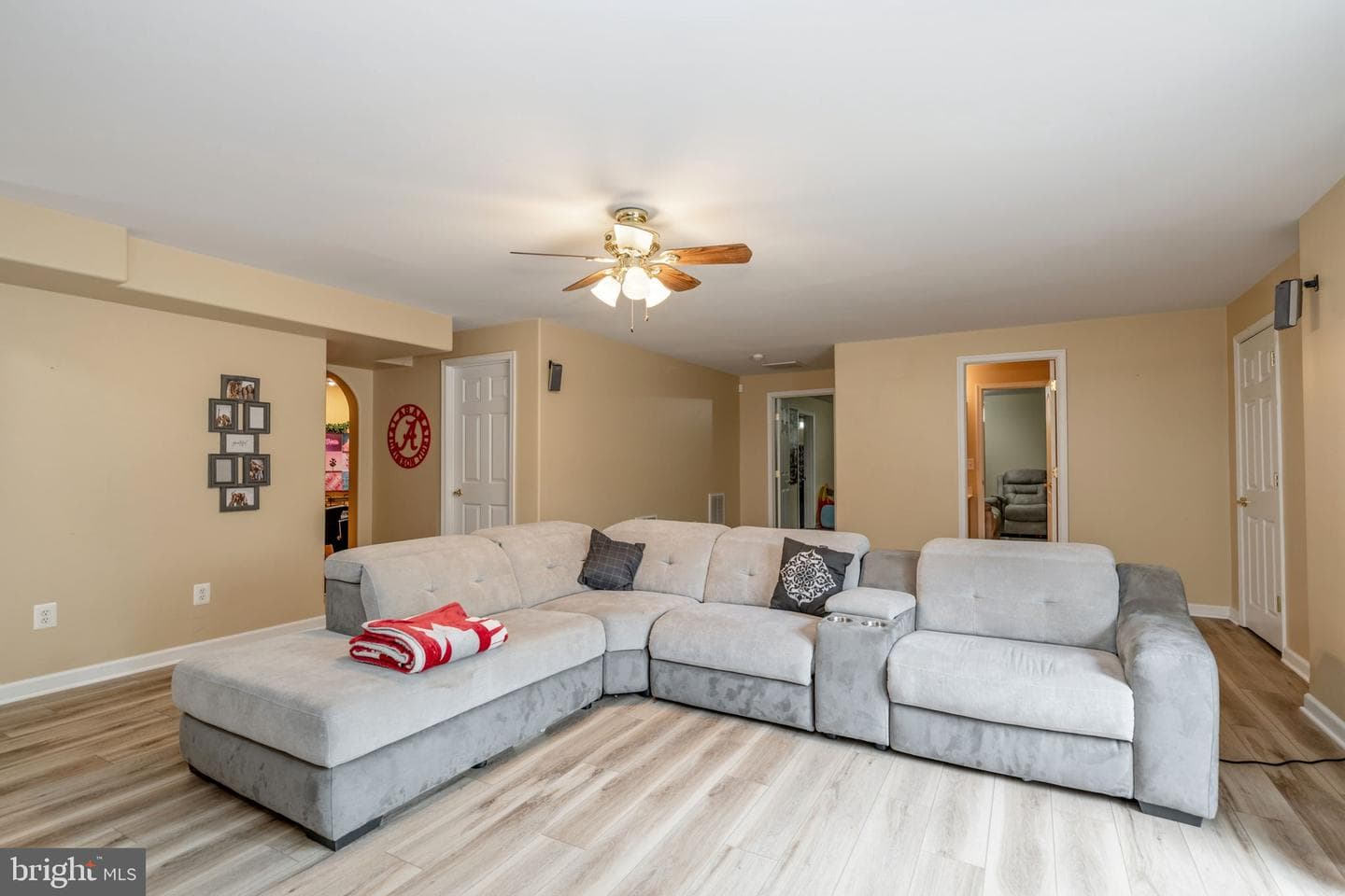 1005 Great Oaks Ln photo 35