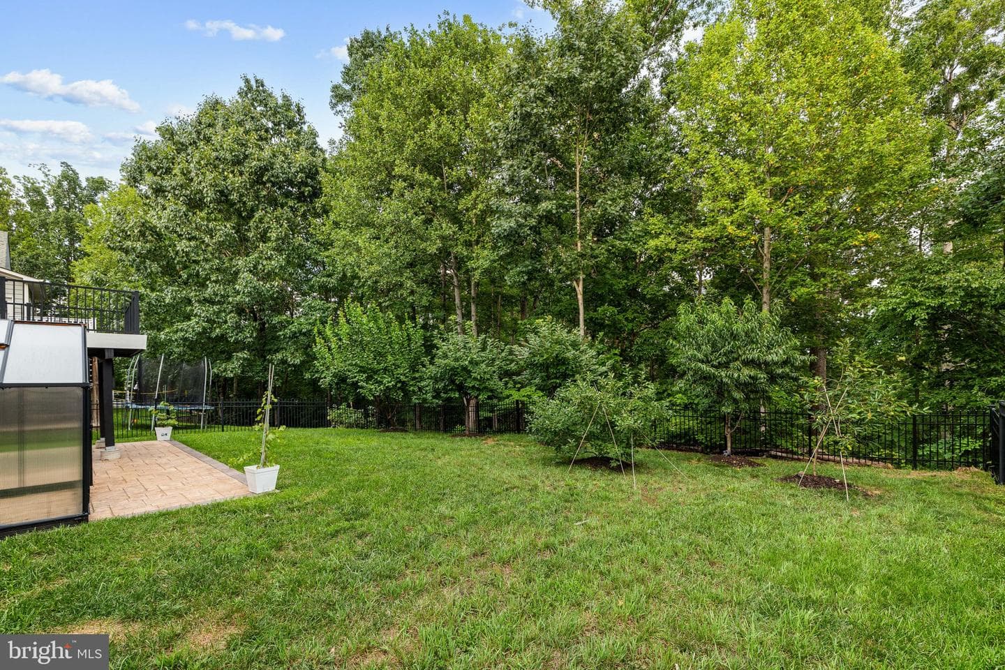 1100 Wright Court photo 58