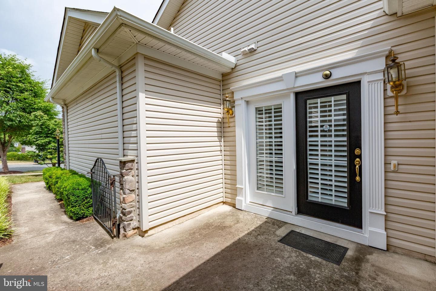 904 Cadmus Drive photo 3