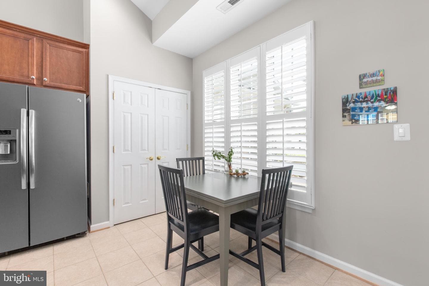 904 Cadmus Drive photo 6