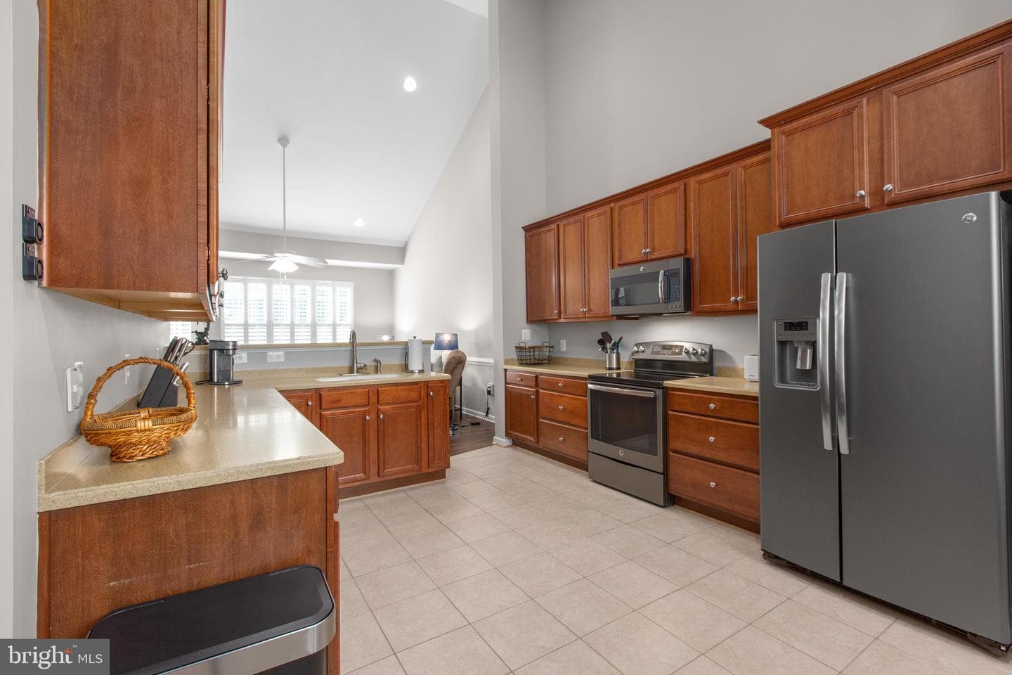 904 Cadmus Drive photo 8