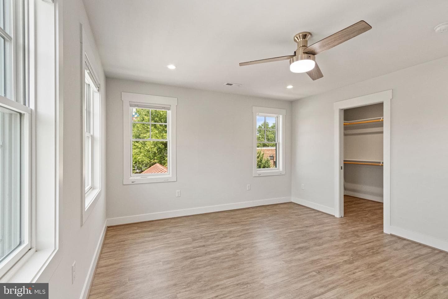 313 Charles Street photo 20