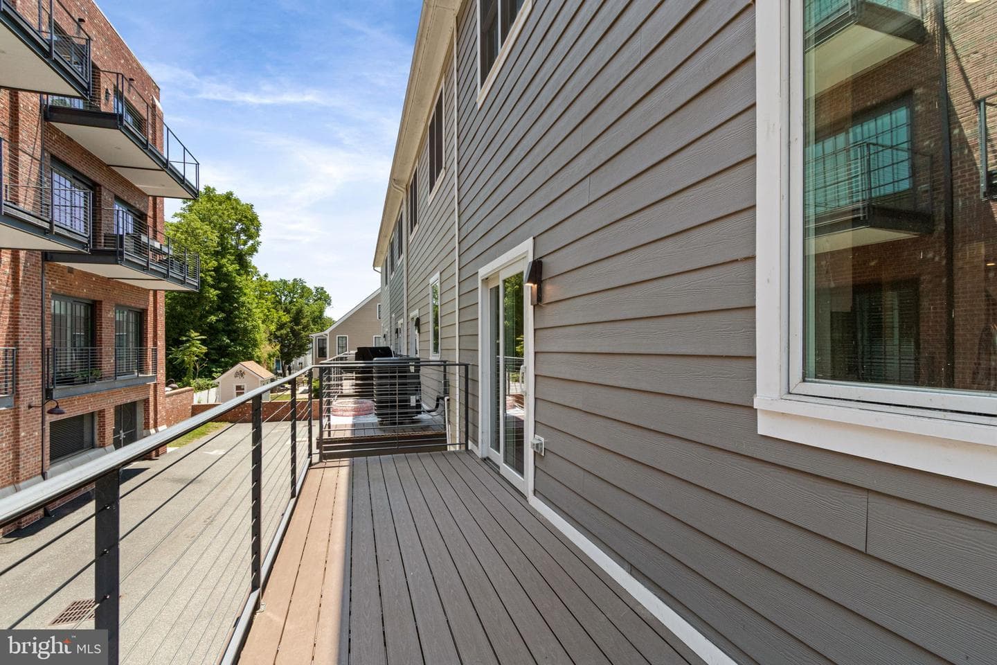 313 Charles Street photo 27