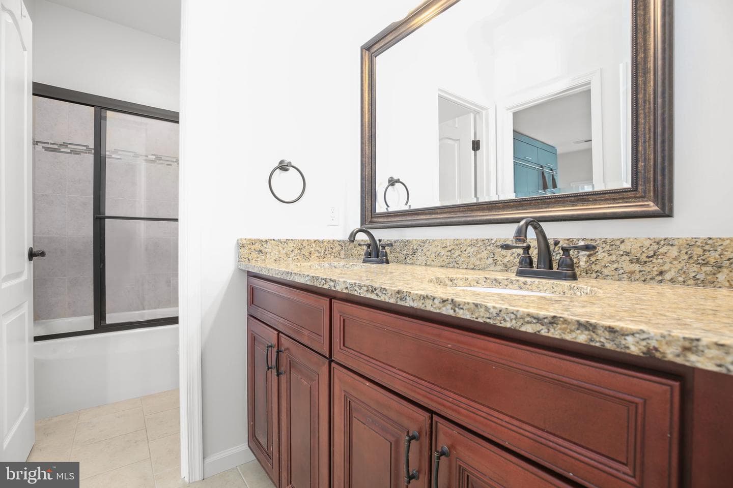 1309 Franklin Street photo 34
