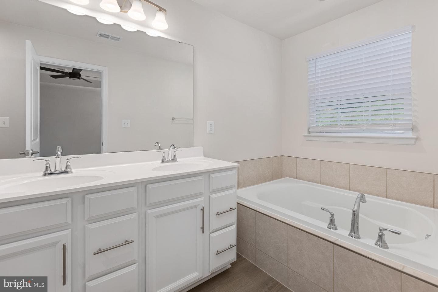 1118 Dovetail Circle photo 66