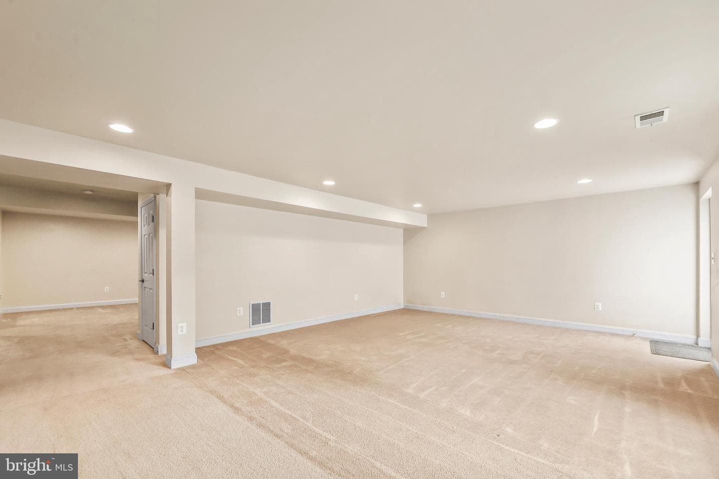 1402 Sands Circle photo 34