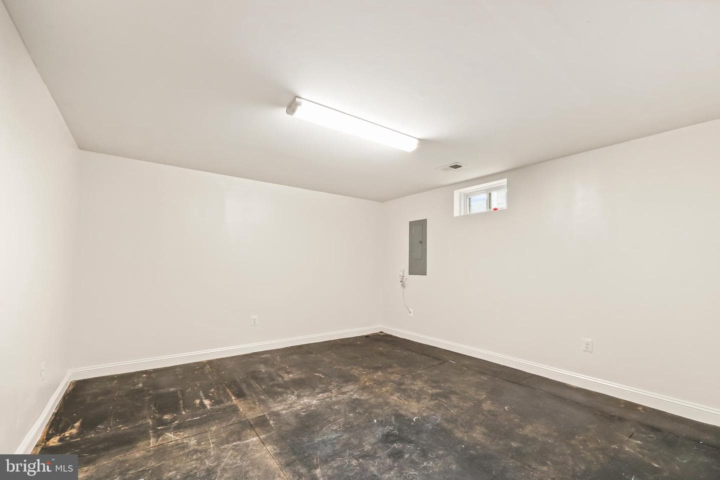 1402 Sands Circle photo 36