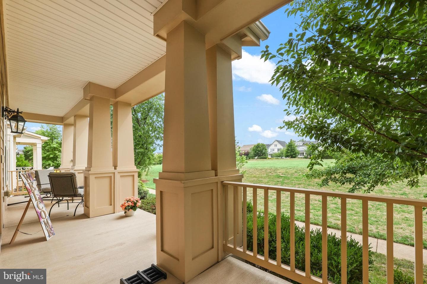 1402 Sands Circle photo 4