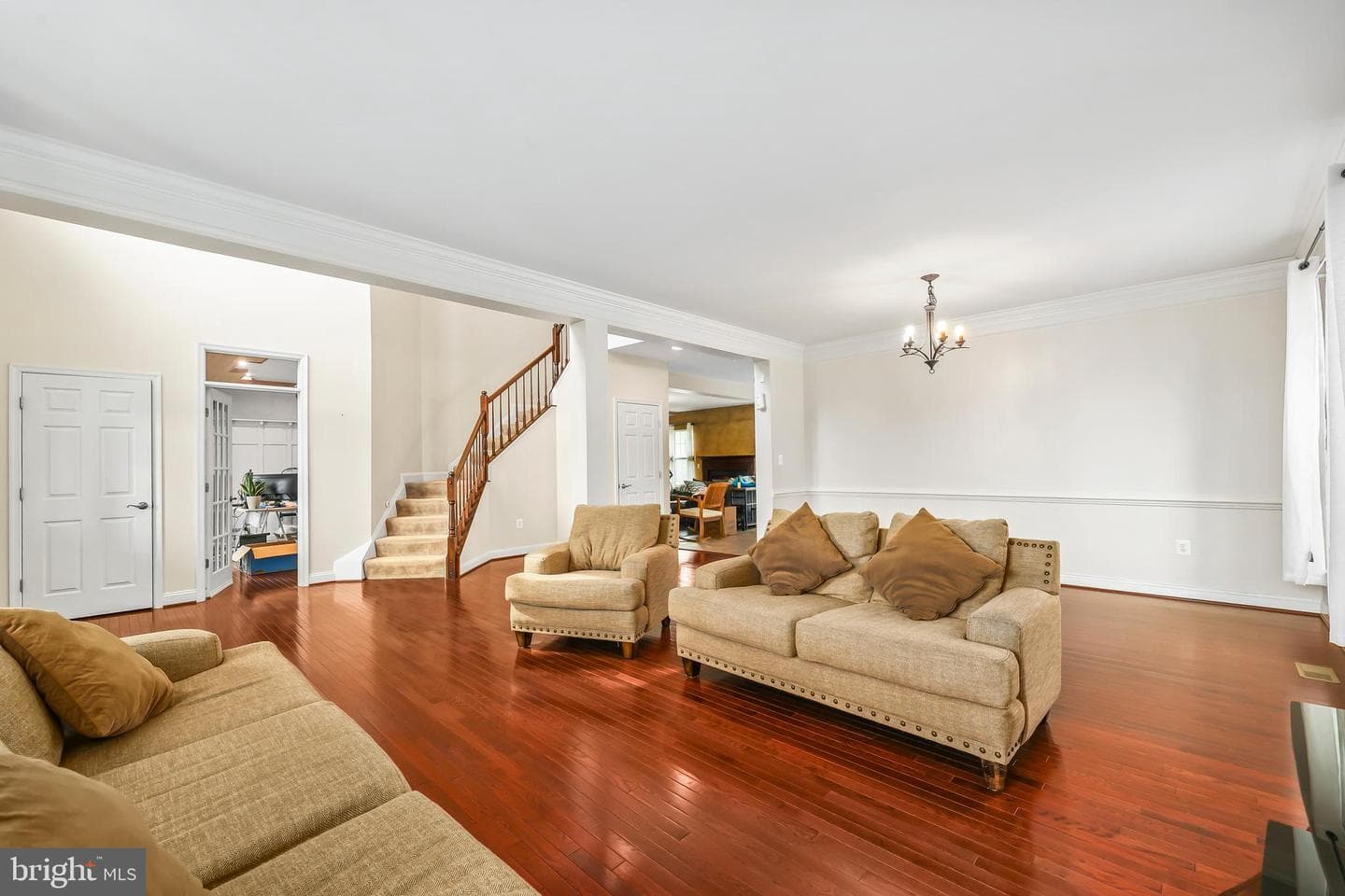 1402 Sands Circle photo 8