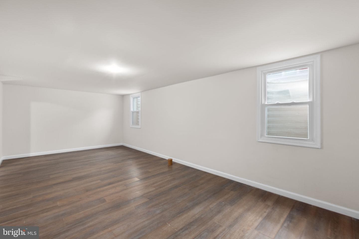 913 Sylvania Avenue photo 57
