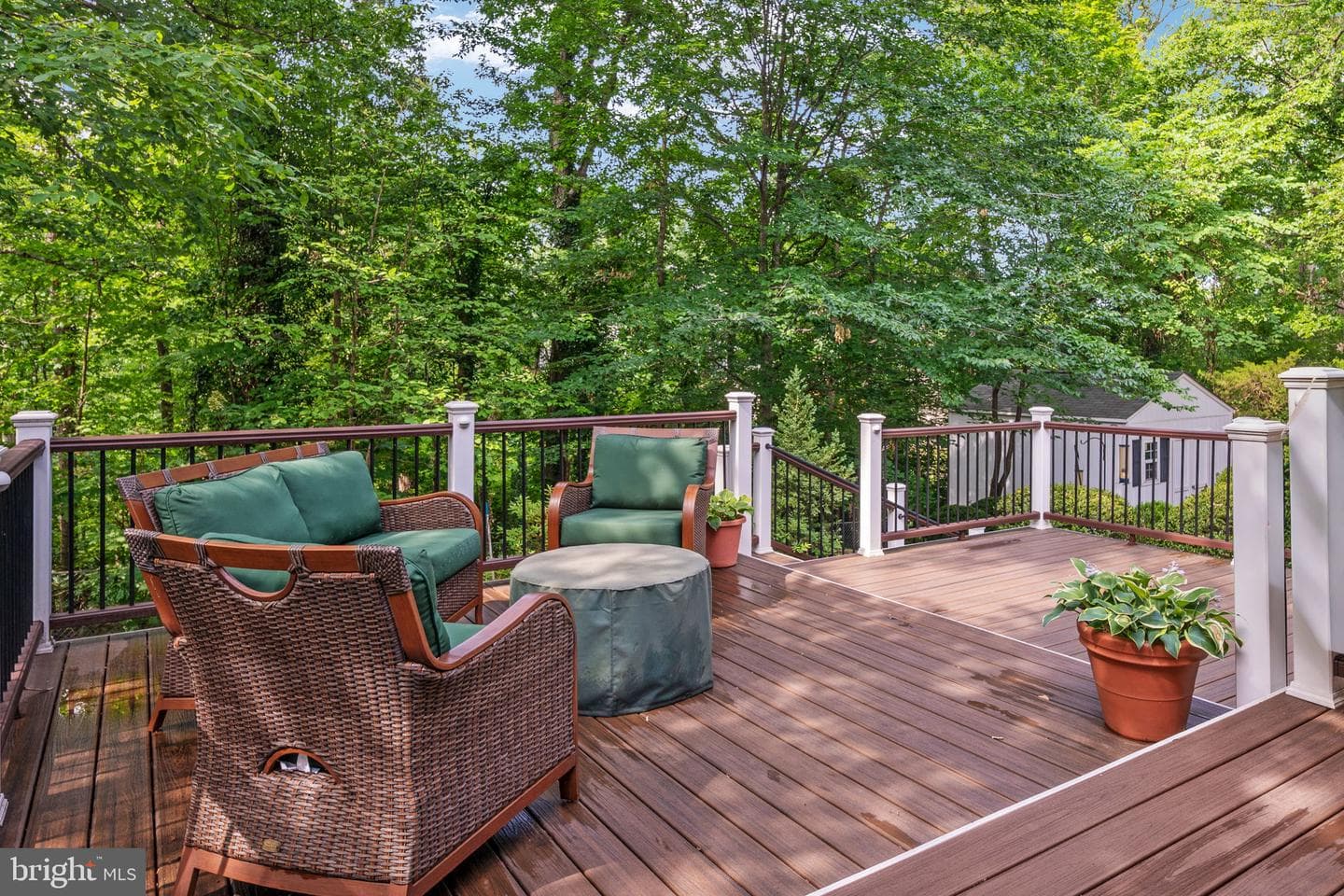 1730 Greenway Drive photo 17