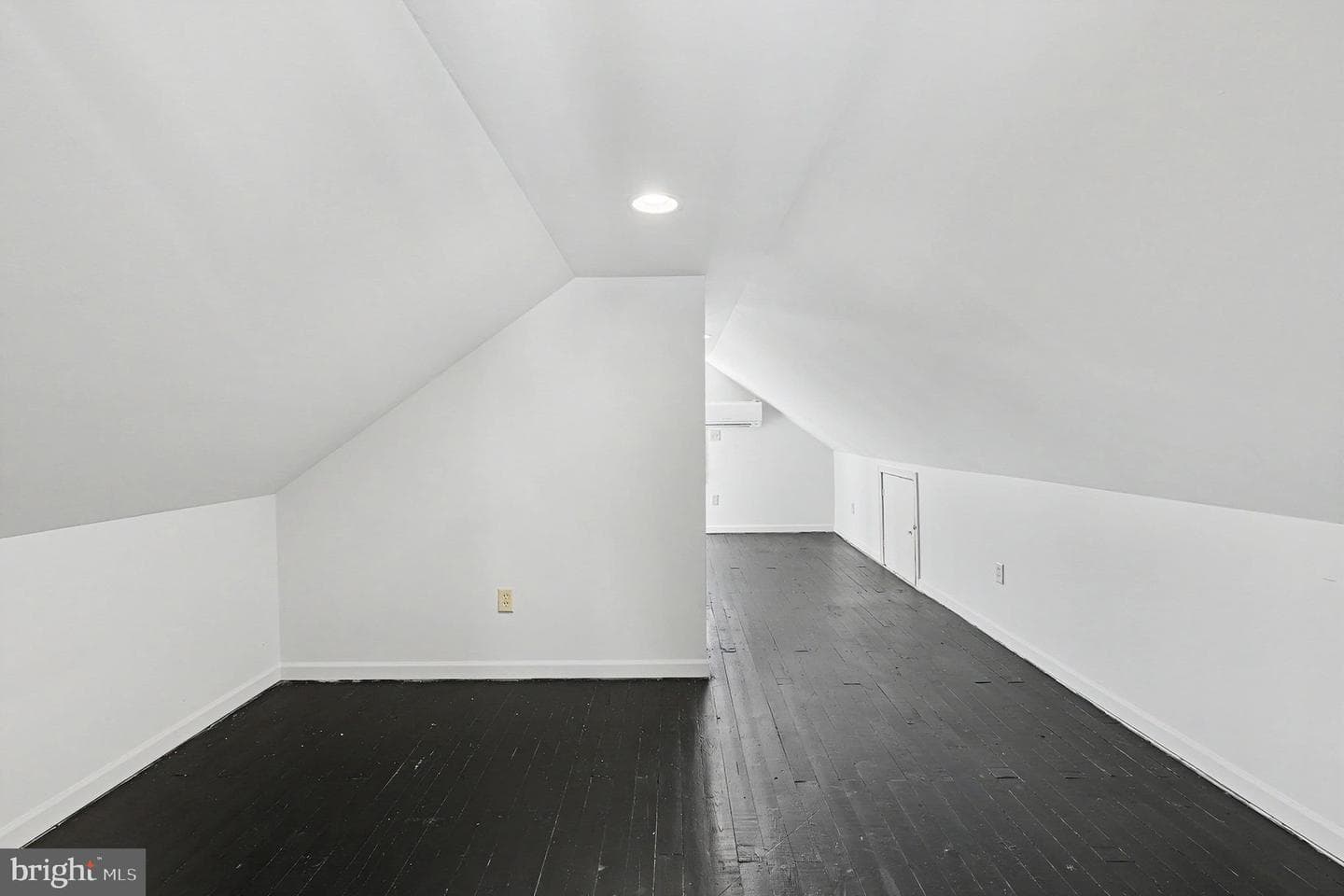 449 Hanson Avenue photo 27