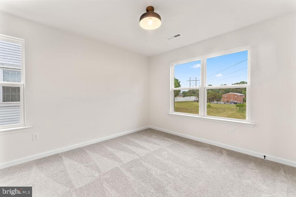 147 Longstreet Avenue photo 29