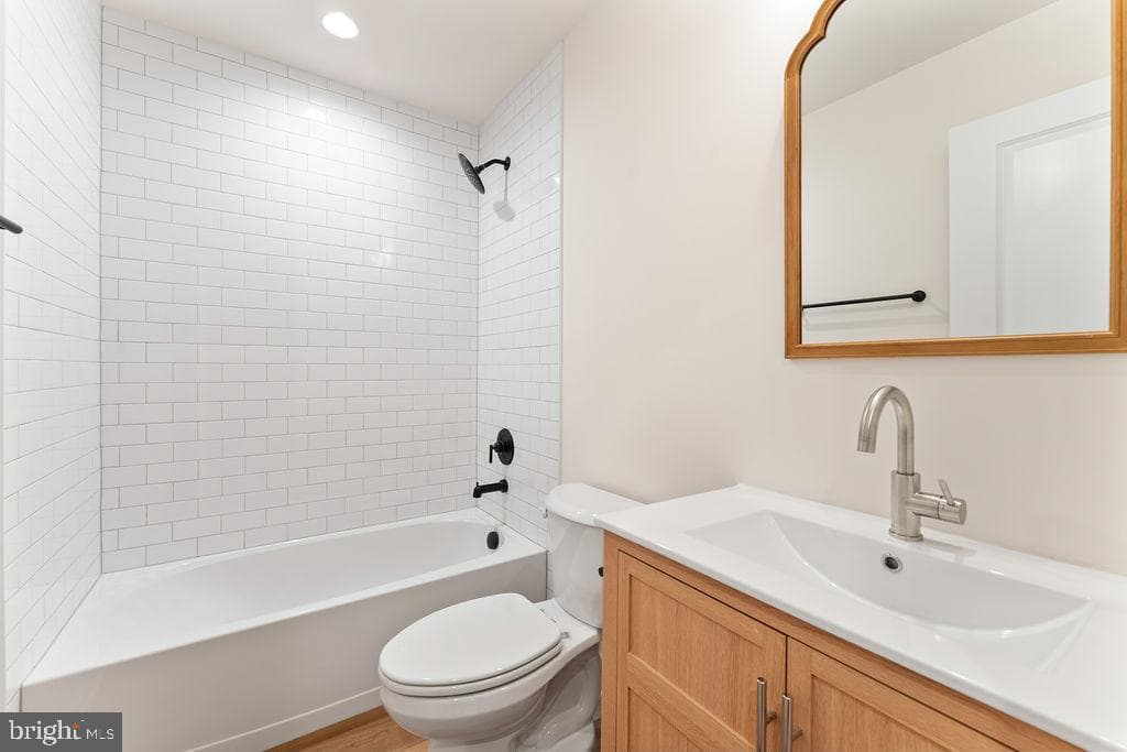 147 Longstreet Avenue photo 33