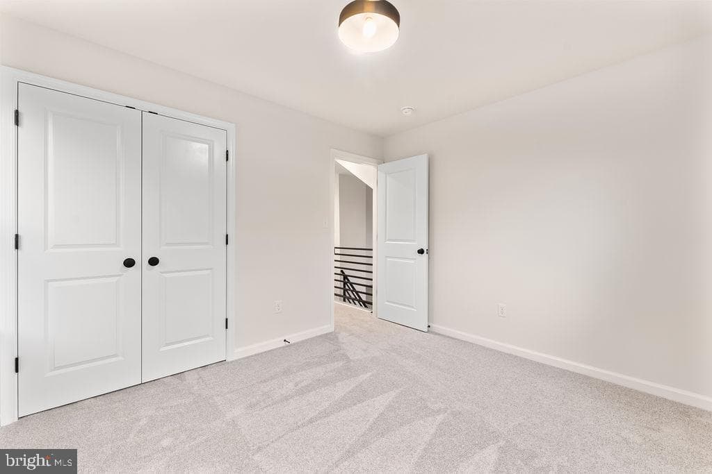 147 Longstreet Avenue photo 37