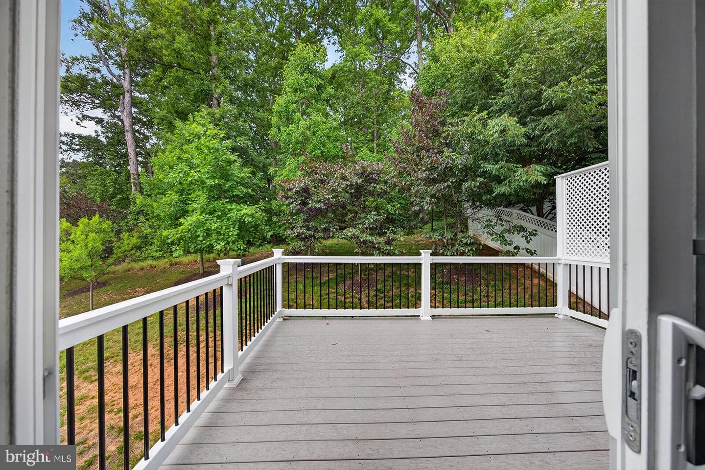 1349 Gilmore Street photo 11