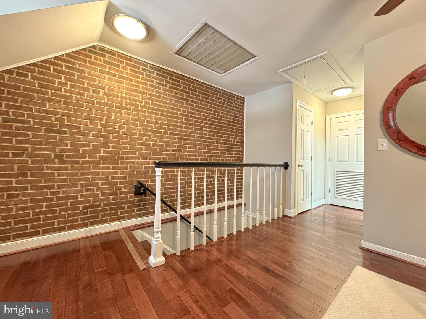 1306 Kenmore Avenue photo 20