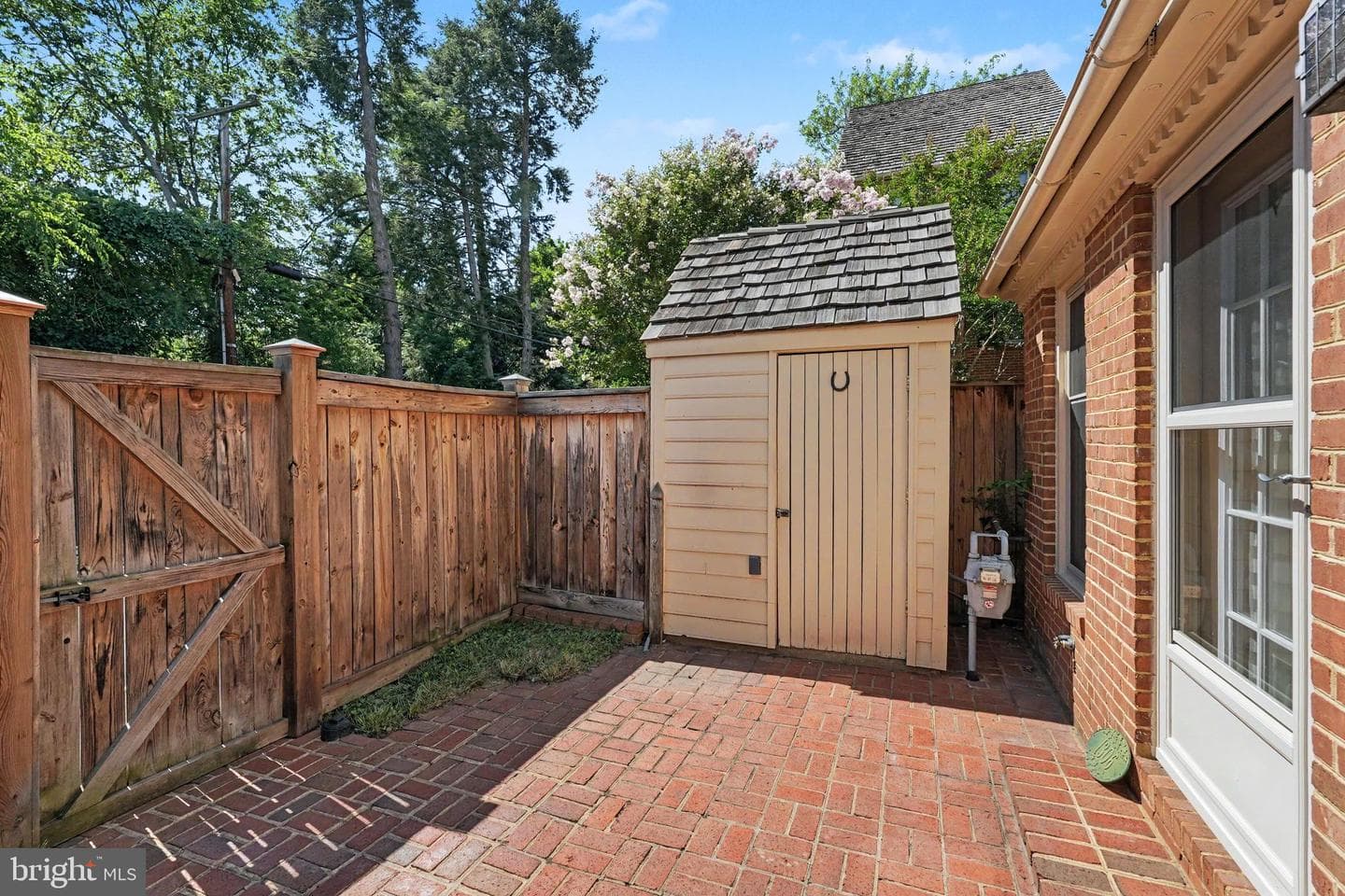1306 Kenmore Avenue photo 23