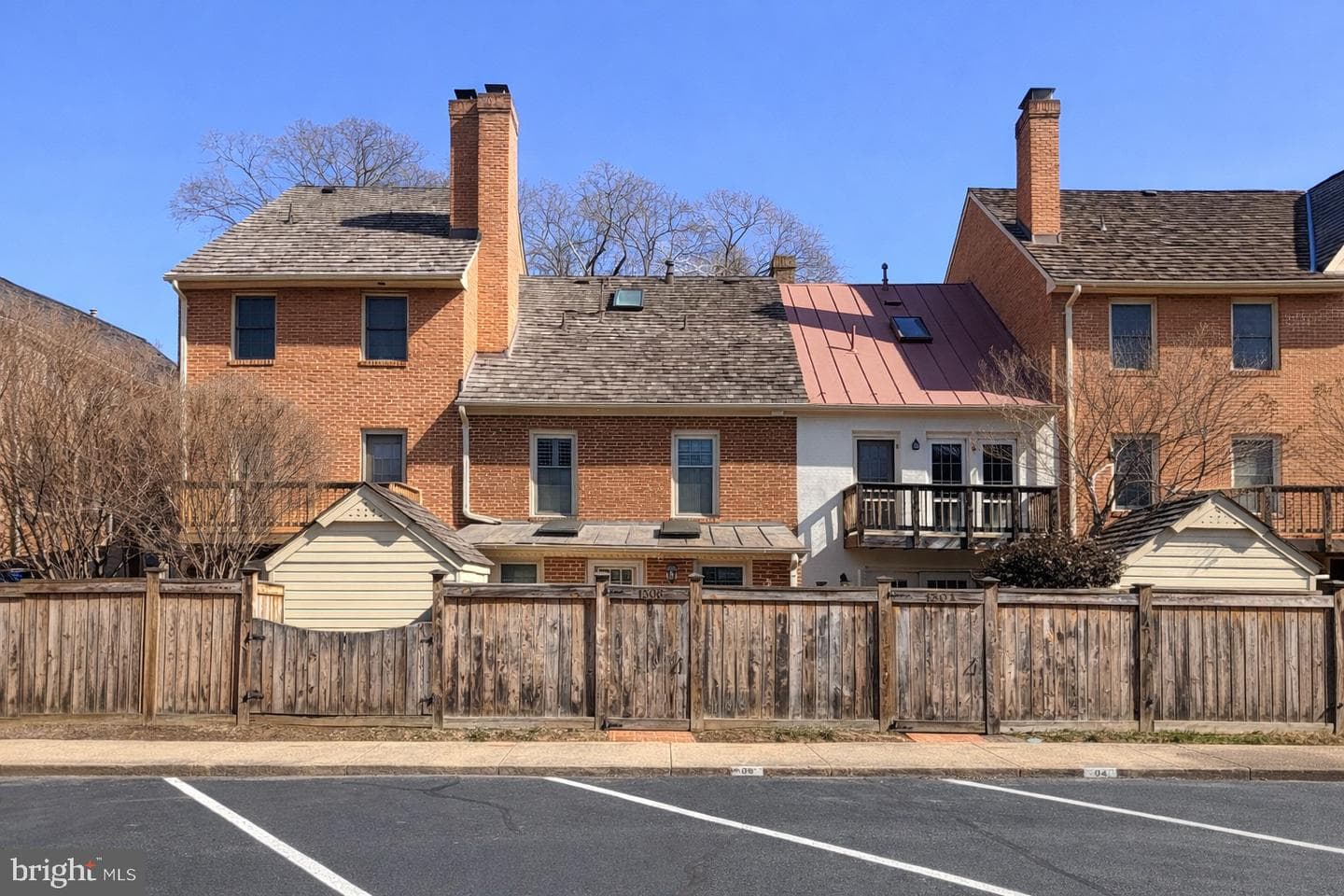 1306 Kenmore Avenue photo 24
