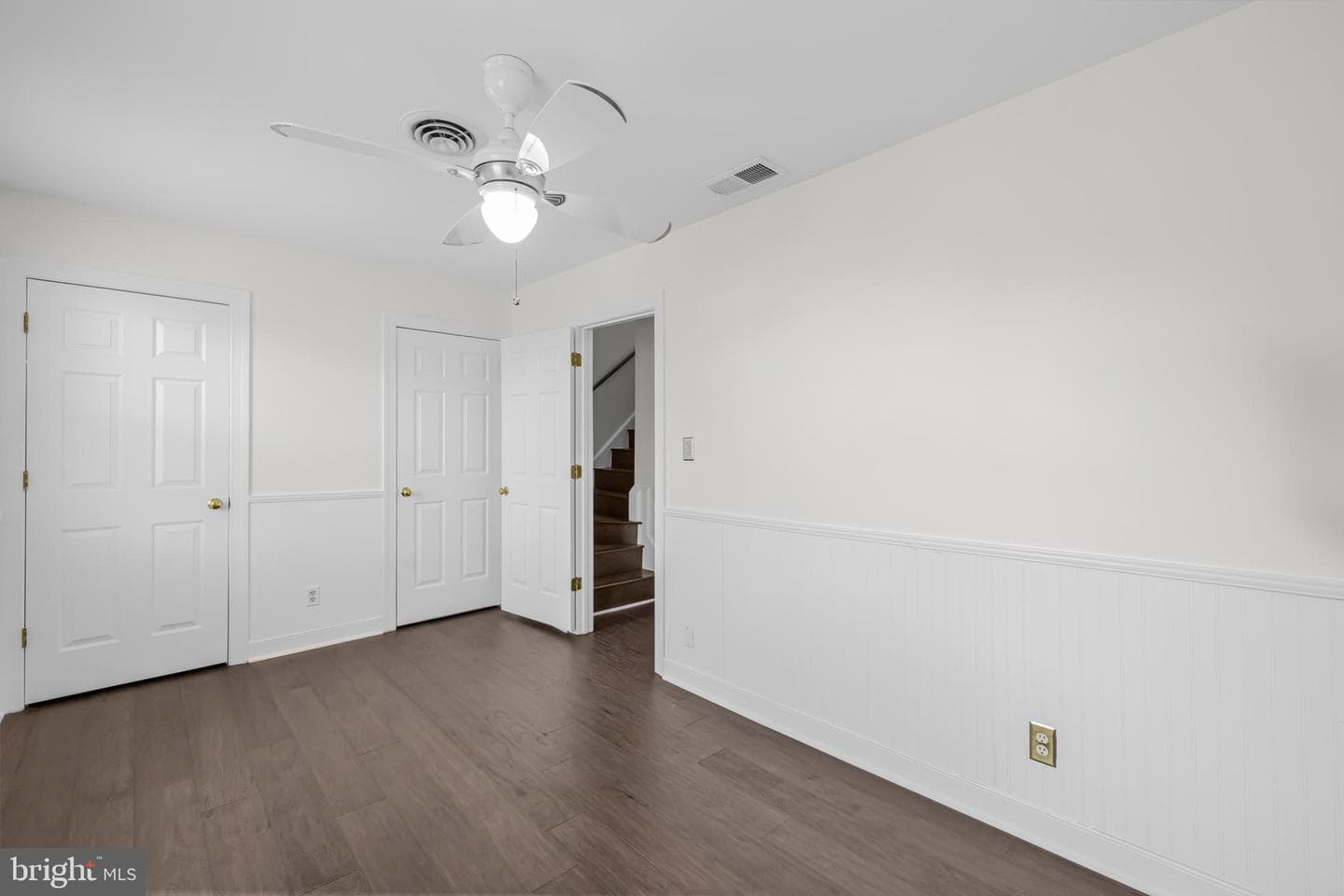 815 College Avenue photo 26