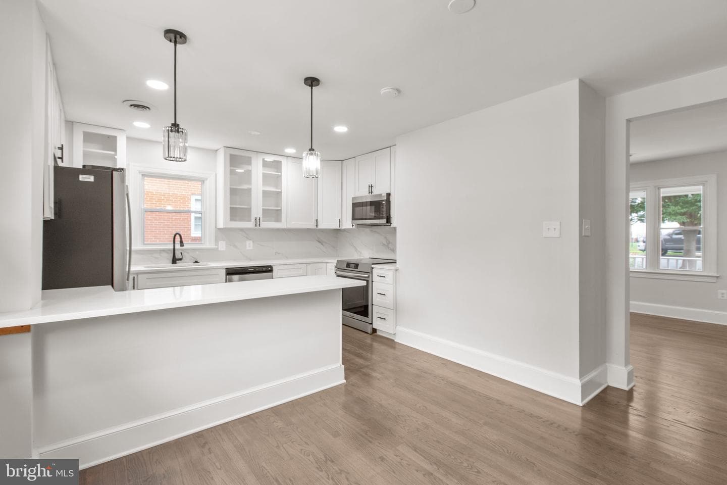1329 Brent Street photo 14