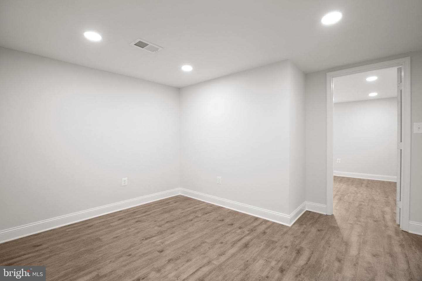1329 Brent Street photo 36