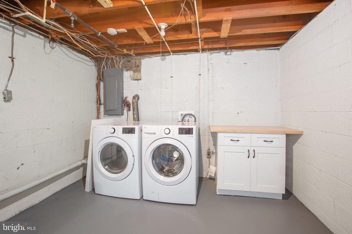 1329 Brent Street photo 37