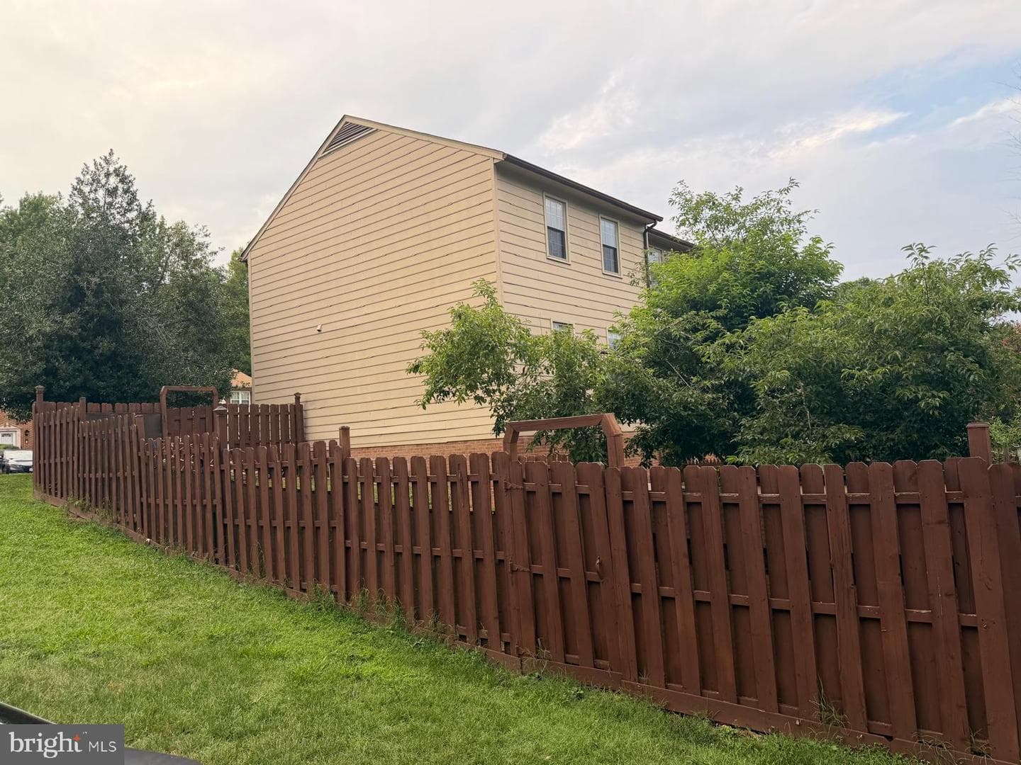 111 Kings Mill Drive photo 4