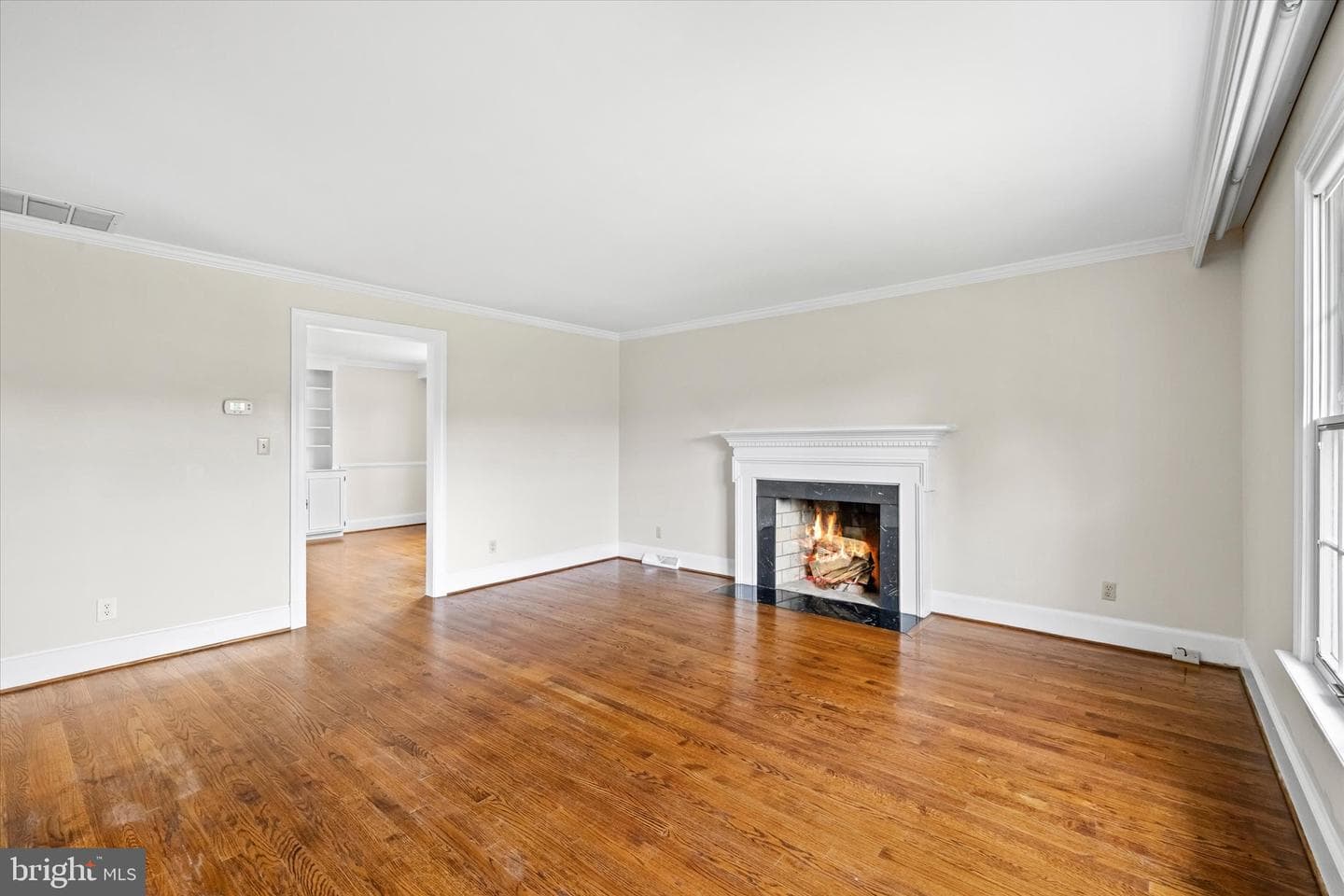 408 Riverside Drive photo 7