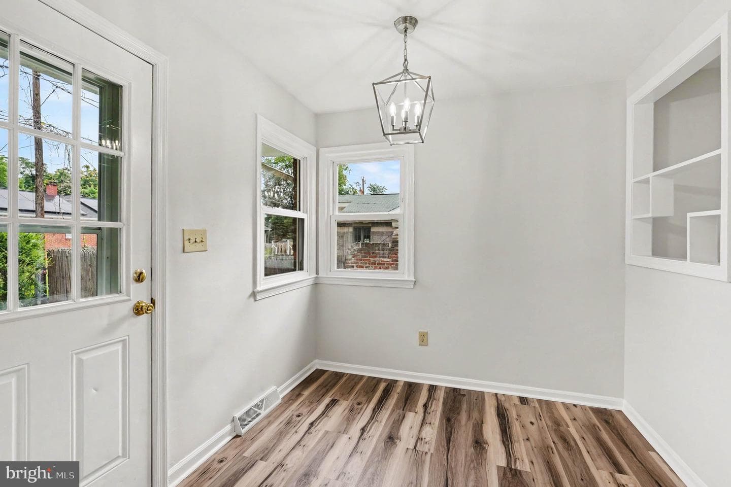 207 South Street photo 13