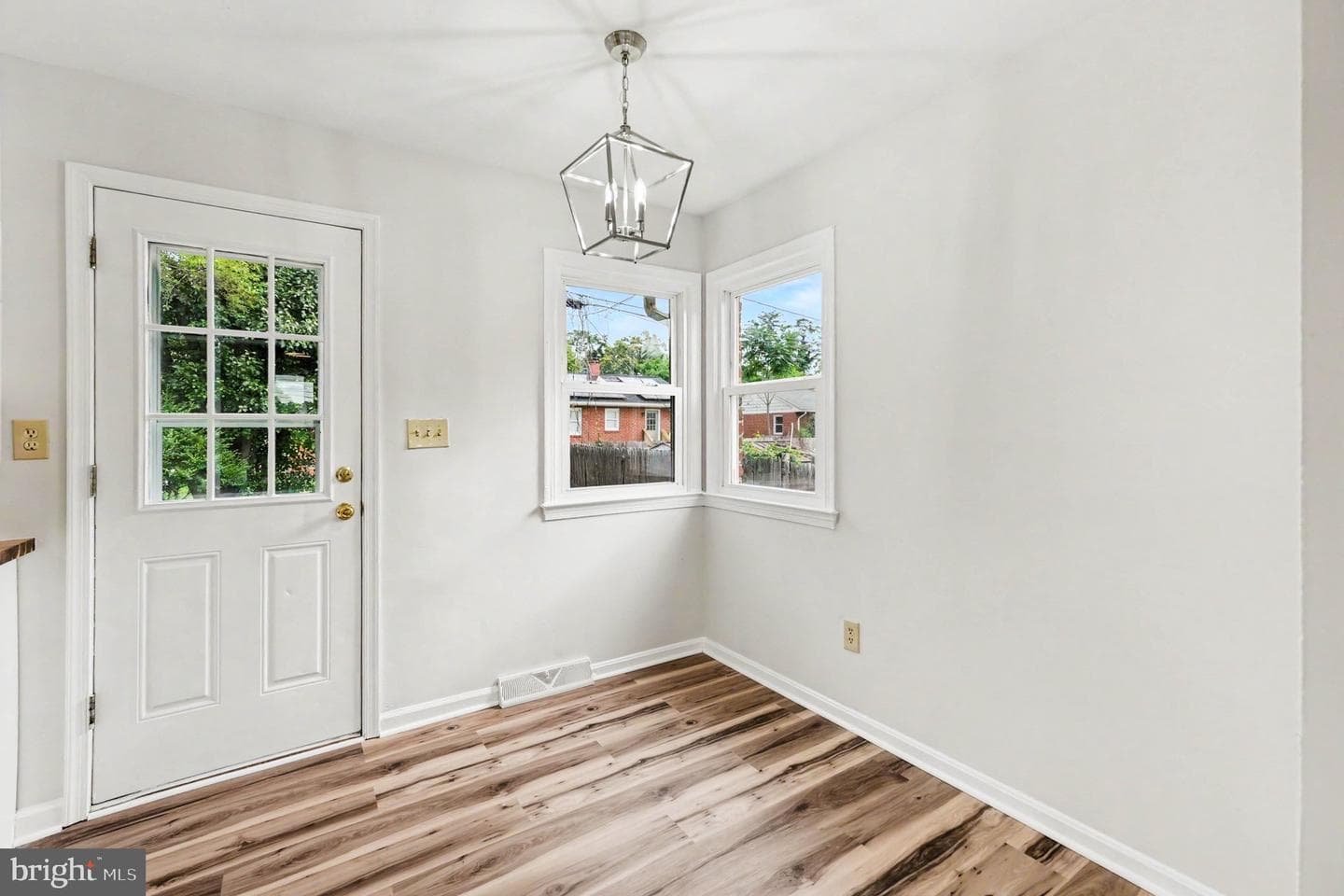 207 South Street photo 14