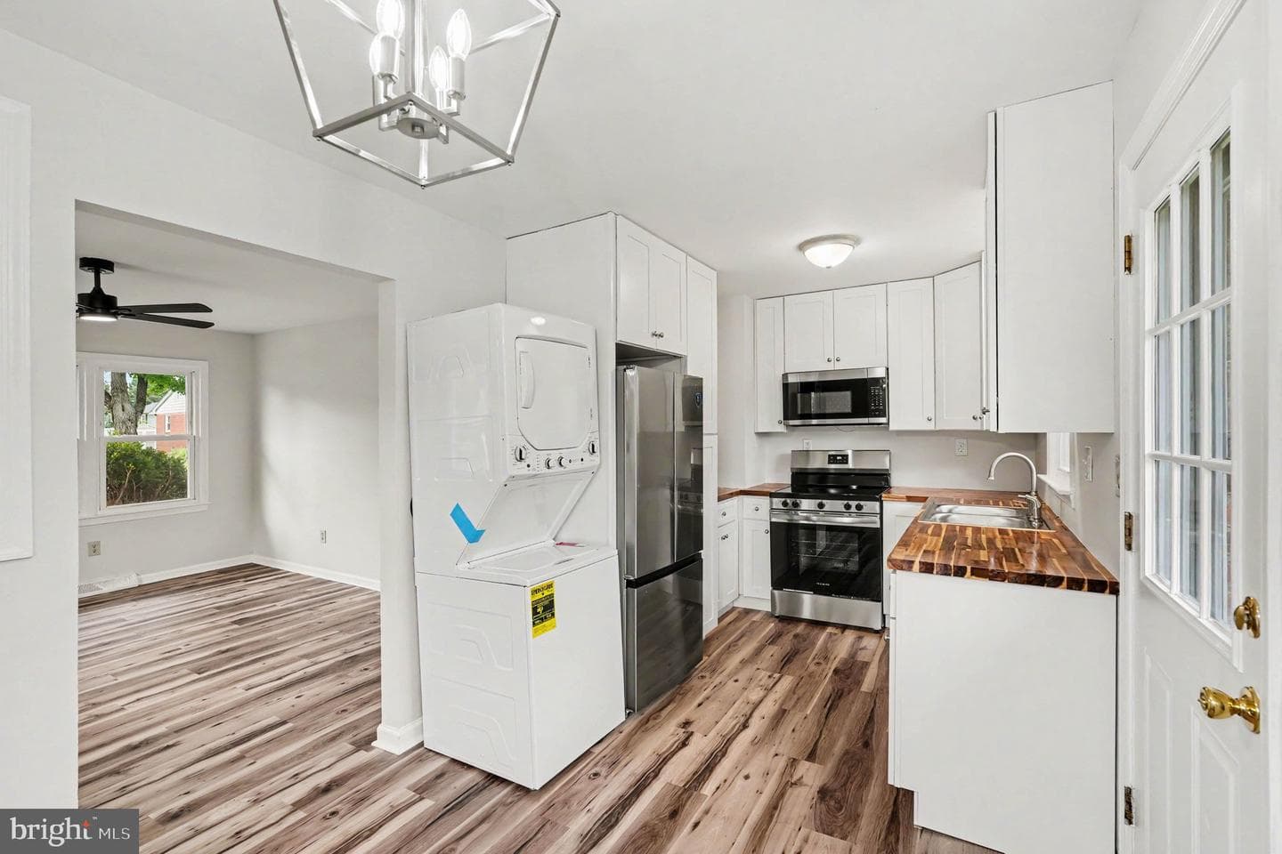 207 South Street photo 6