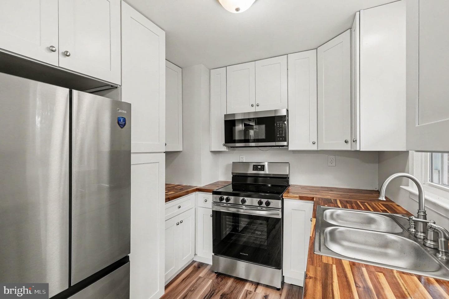 207 South Street photo 7