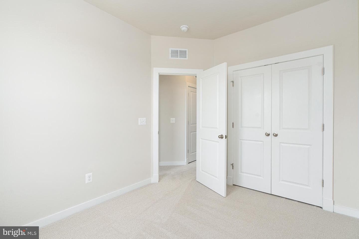 424 Germania Street photo 25