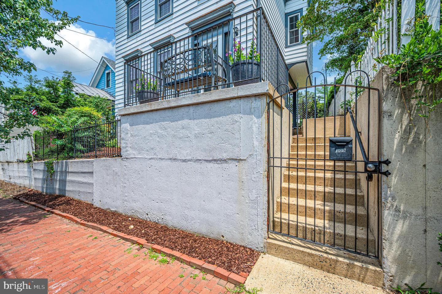 309 Princess Anne Street photo 5