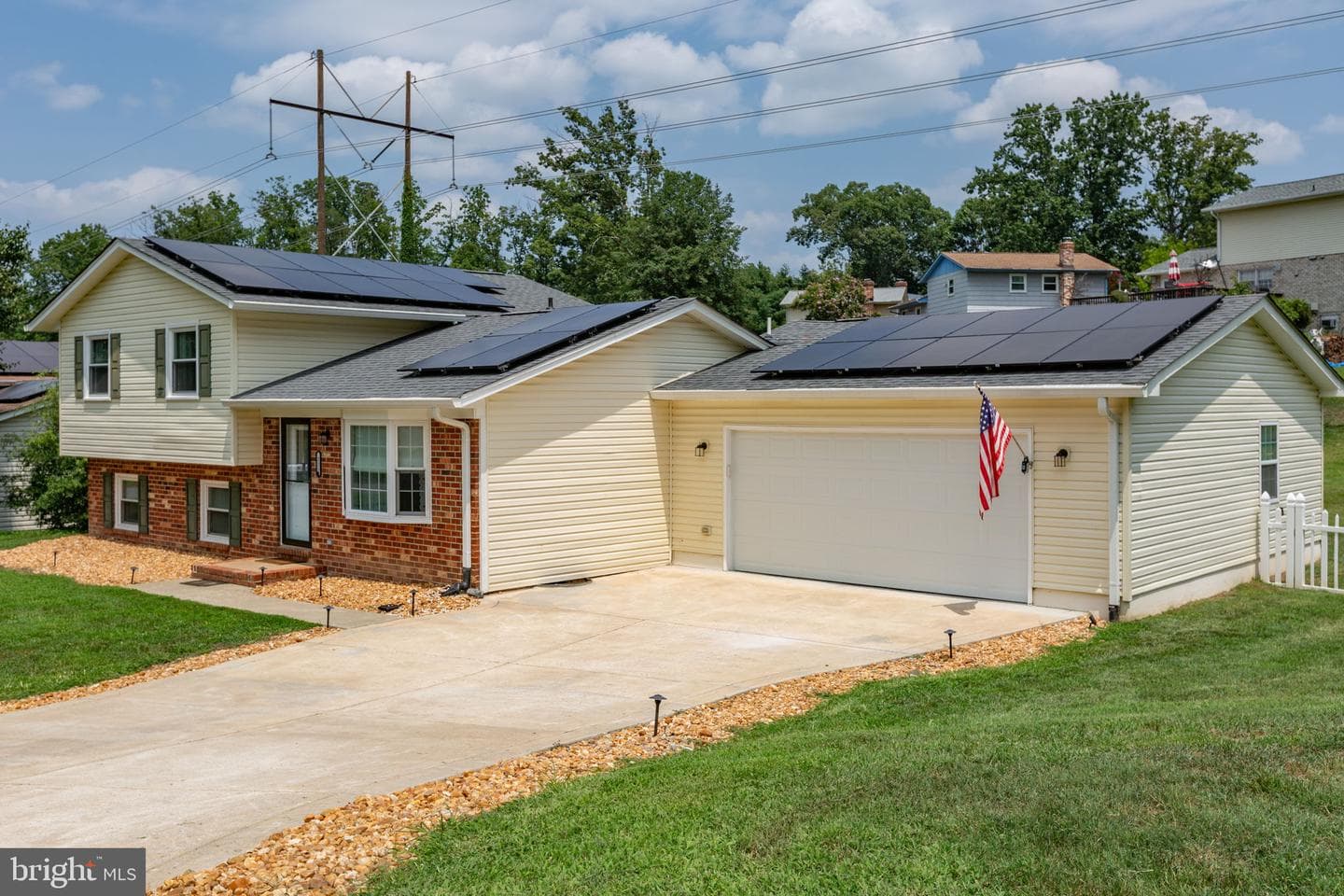225 Morningside Drive photo 2