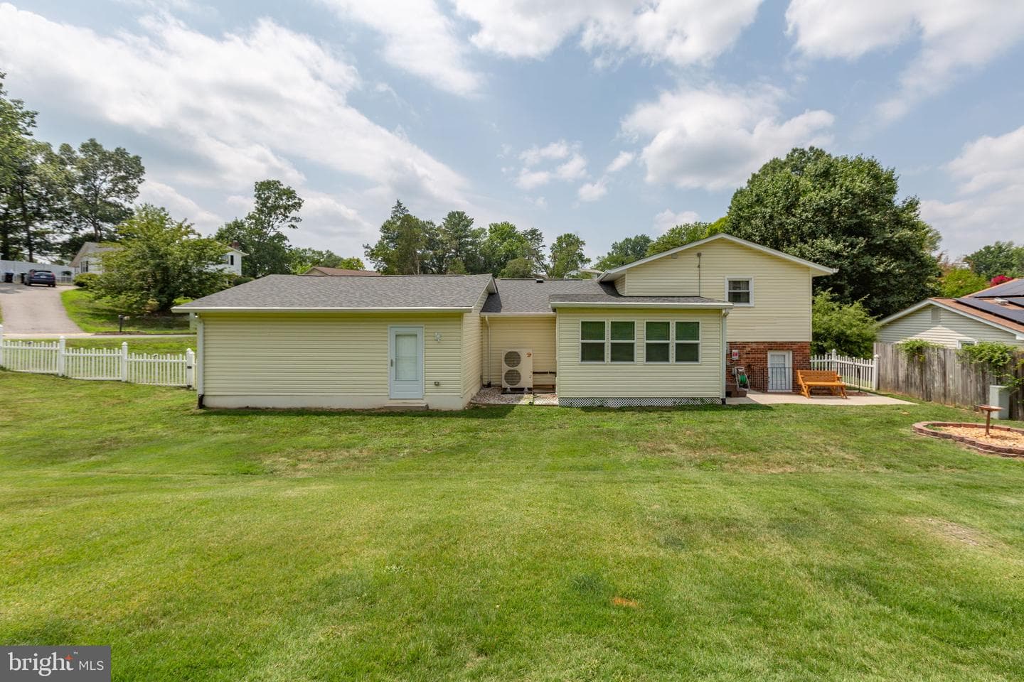 225 Morningside Drive photo 38