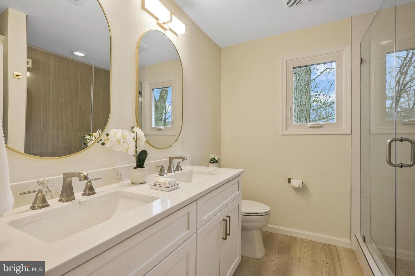 3410 White Oak Court photo 32