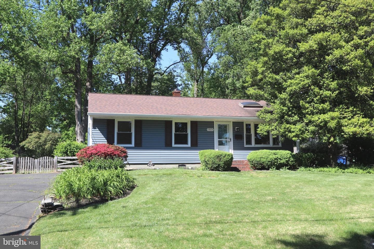 10834 Woodhaven Drive photo 1