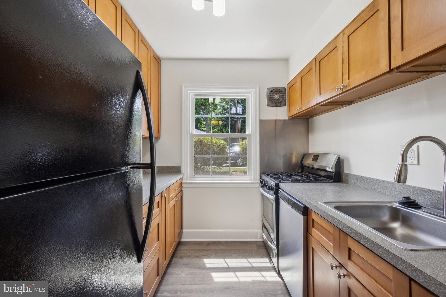 9491 Fairfax Boulevard #101 photo 10